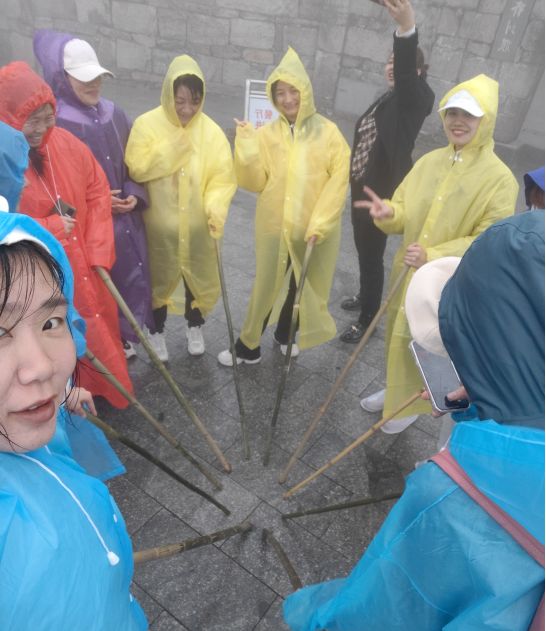 長沙太空金路橋材料有限公司,雙鋼輪壓路機,福格勒瀝青攤鋪機,AC系列,AF系列,SBS系列 長沙太空金路橋材料有限公司,雙鋼輪壓路機,福格勒瀝青攤鋪機,AC系列,AF系列,SBS系列