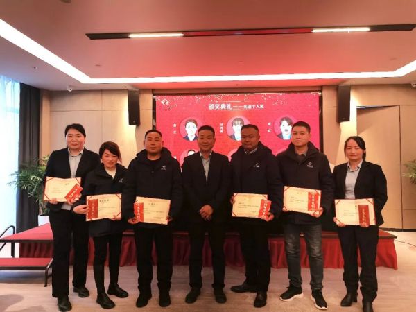 長沙太空金路橋材料有限公司,雙鋼輪壓路機,福格勒瀝青攤鋪機,AC系列,AF系列,SBS系列 長沙太空金路橋材料有限公司,雙鋼輪壓路機,福格勒瀝青攤鋪機,AC系列,AF系列,SBS系列